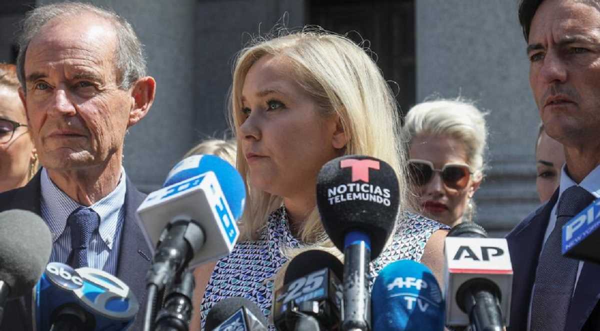 वर्जीनिया जुफ्रे ने की आत्महत्या, किया था सबसे चर्चित सेक्स ट्रैफिकिंग नेटवर्क का खुलासा